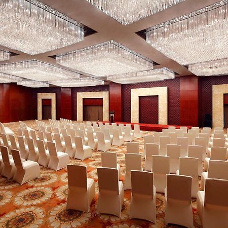 Sheraton Jinzhou Hotel מראה חיצוני תמונה