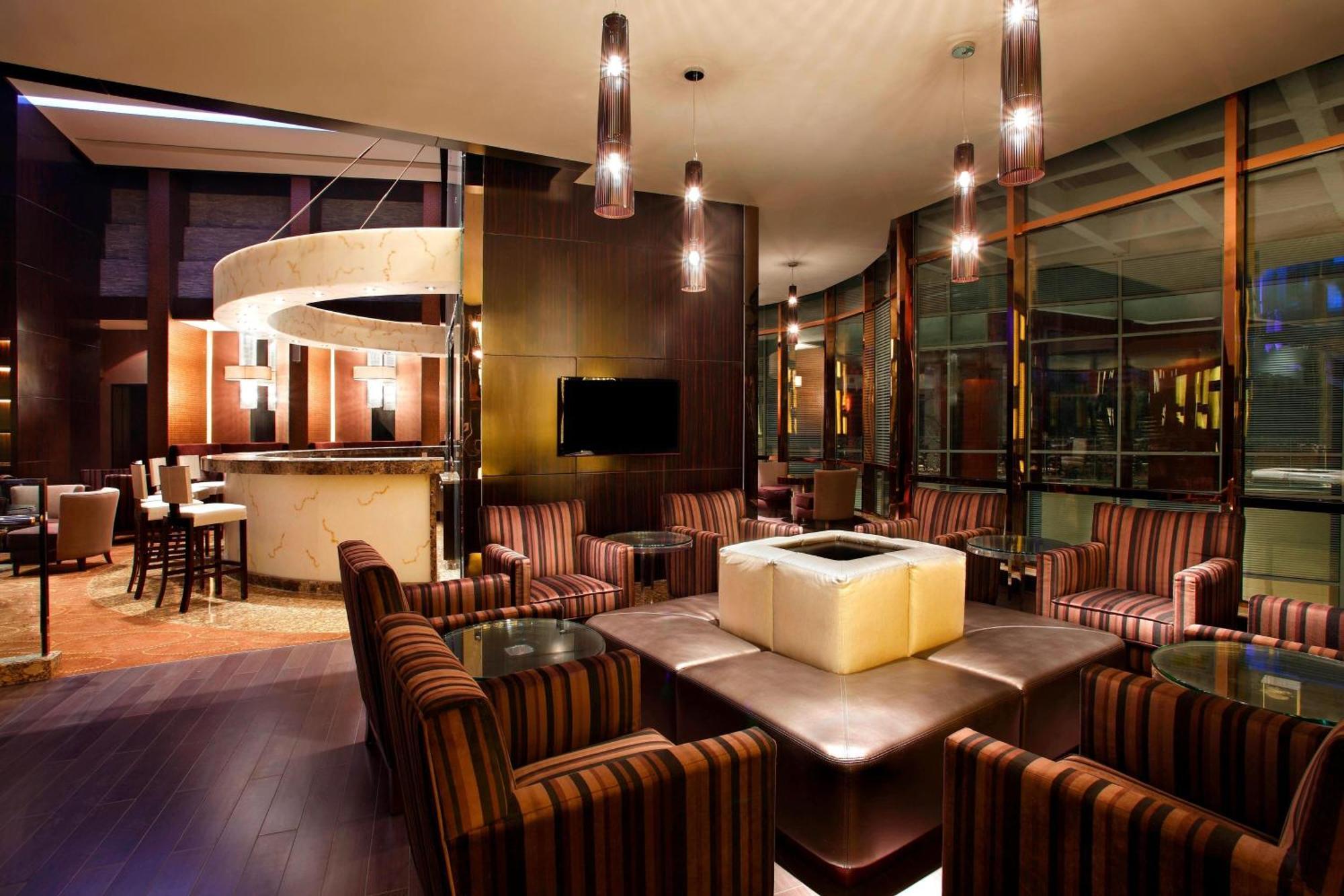 Sheraton Jinzhou Hotel מראה חיצוני תמונה