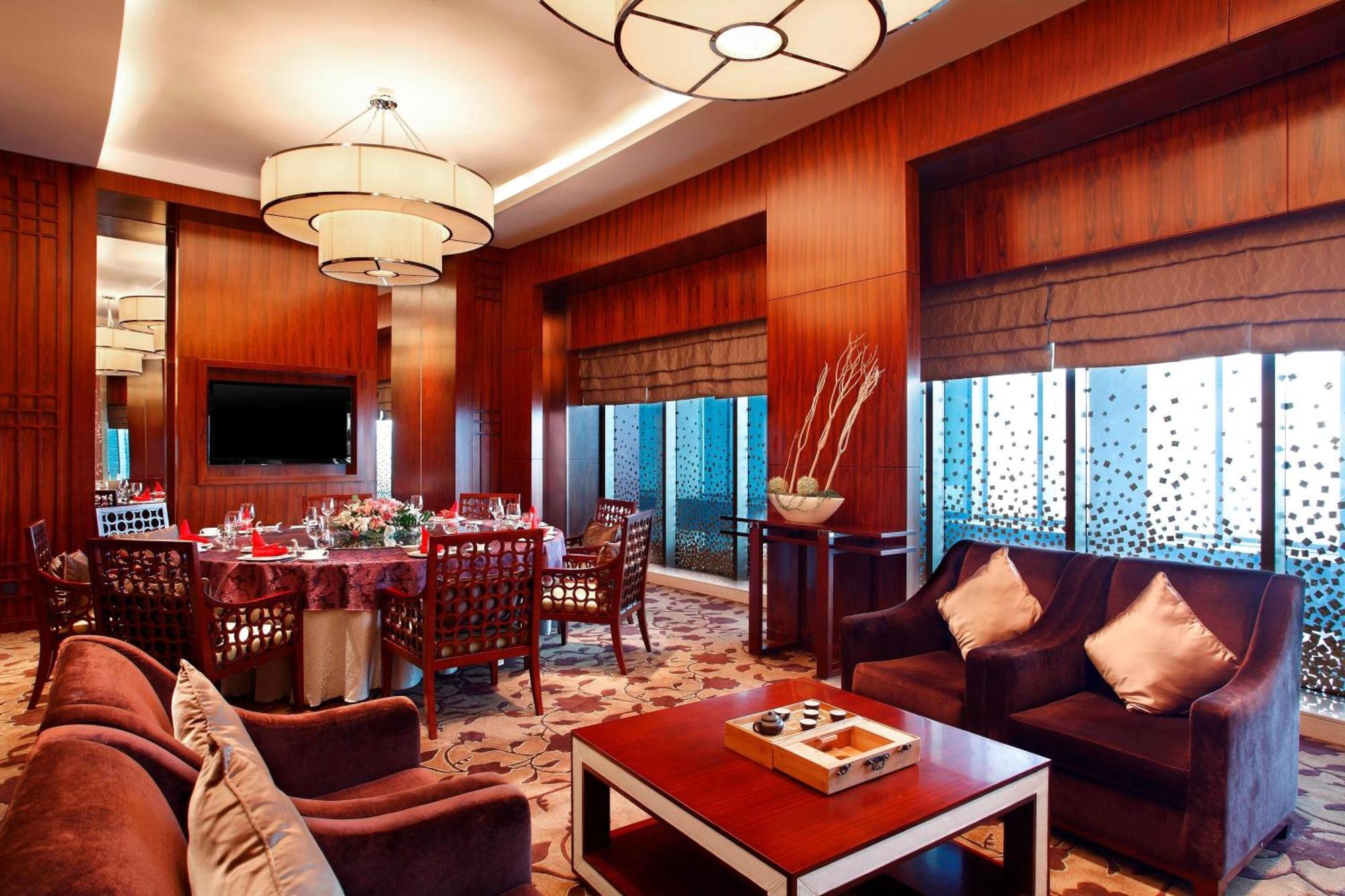 Sheraton Jinzhou Hotel מראה חיצוני תמונה